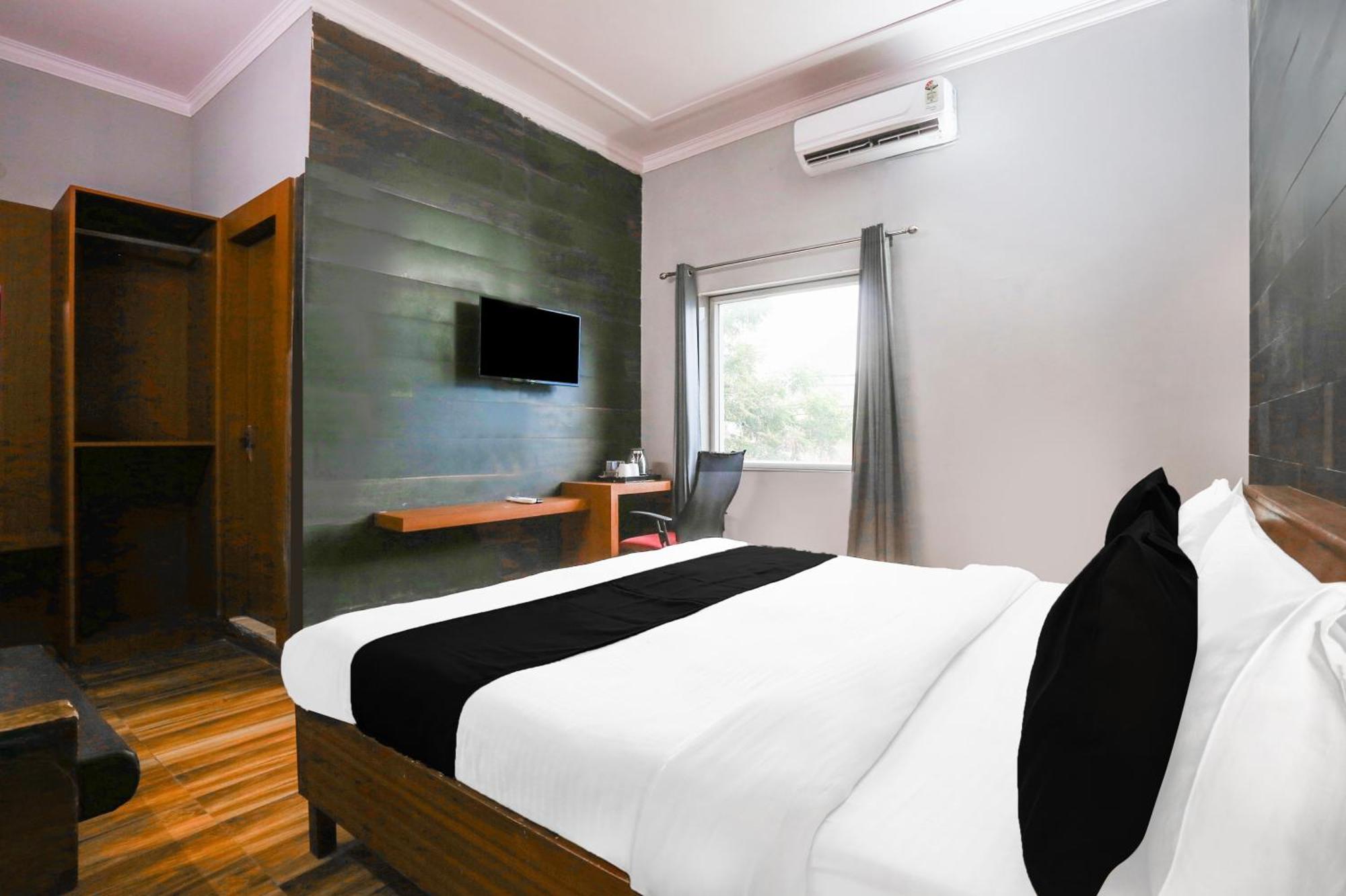 Hotel Super Collection O Bhiwadi Zewnętrze zdjęcie
