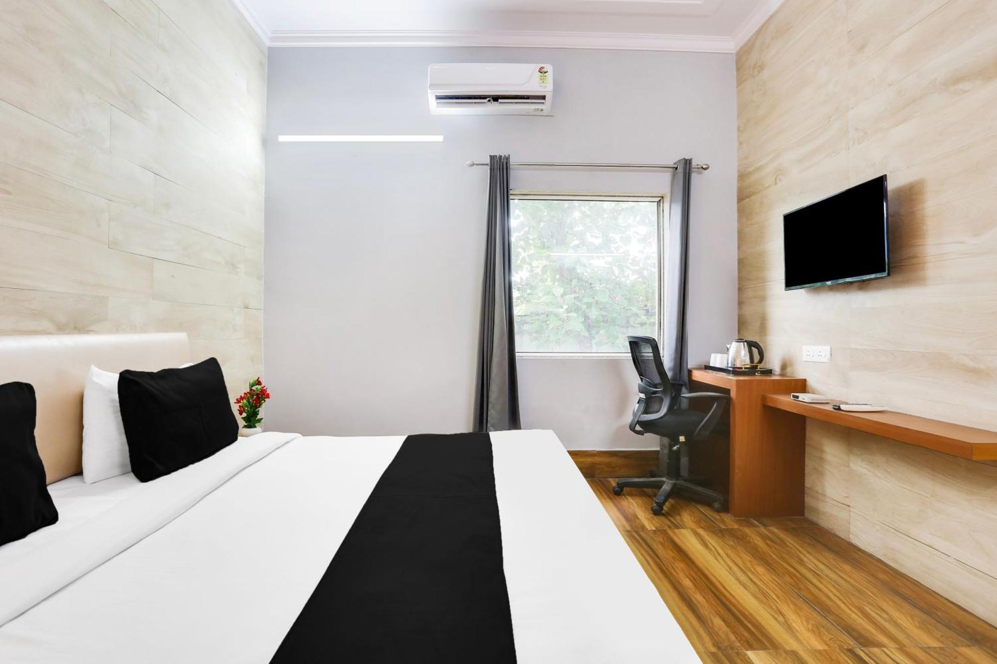 Hotel Super Collection O Bhiwadi Zewnętrze zdjęcie