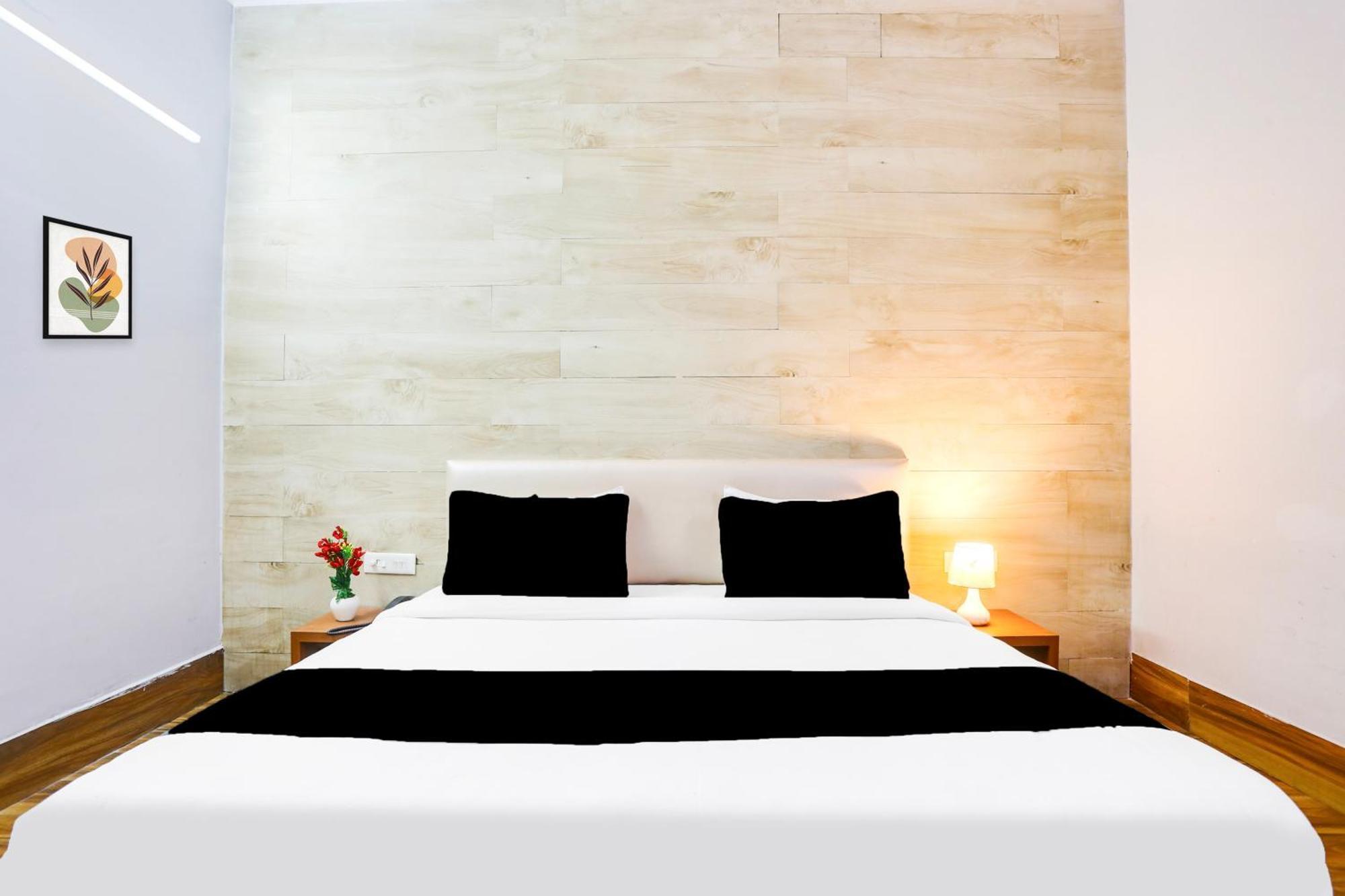 Hotel Super Collection O Bhiwadi Zewnętrze zdjęcie